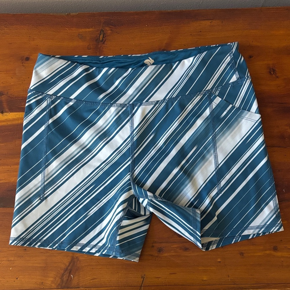 Rabbit speed short - 4 in inseam, medium